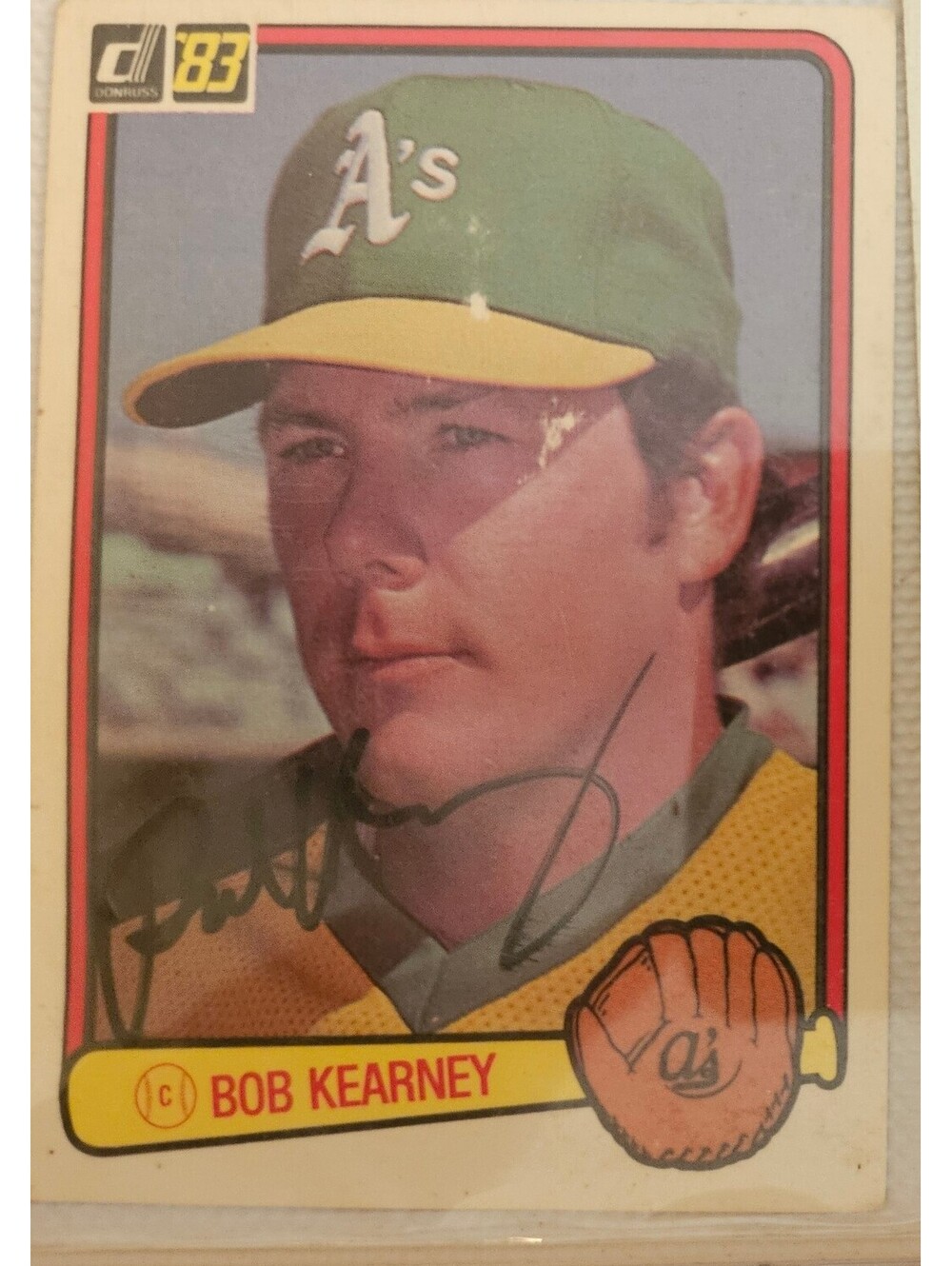 Bob Kearney autographed Baseball Card (Oakland A's) 1987 Donruss